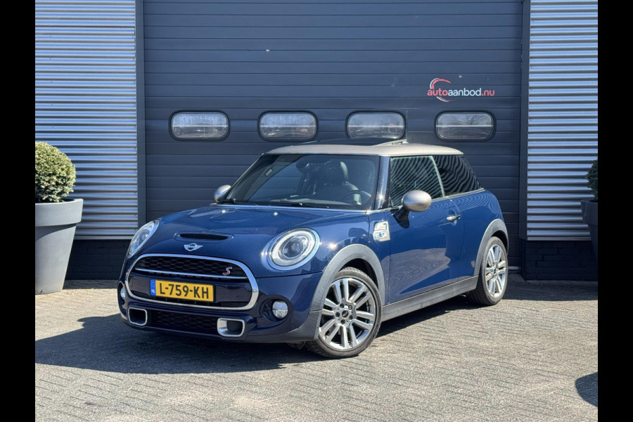MINI Mini 2.0 Cooper S Chili Serious Business | Panoramadak | Navigatie | Lederen Bekleding | Climate Control |