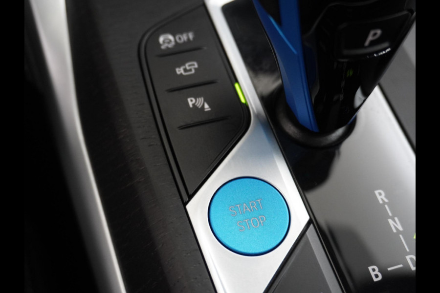 BMW i4 M50 M Sport 84 kWh RIJKLAAR INCL. GARANTIE | LASER | 360 CAMERA | ACTIVE CRUISE |