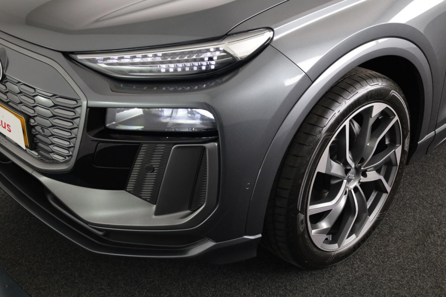 Audi Q6 e-tron Advanced edition performance 100 kWh 306pk Panoramadak | Lederen bekleding | Pack tech Pro | Stoelventilatie