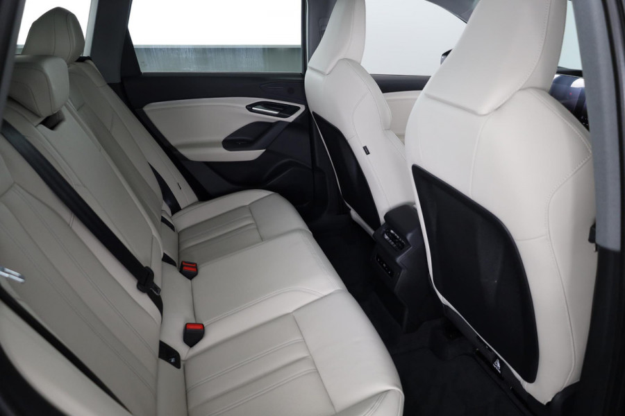 Audi Q6 e-tron Advanced edition performance 100 kWh 306pk Panoramadak | Lederen bekleding | Pack tech Pro | Stoelventilatie