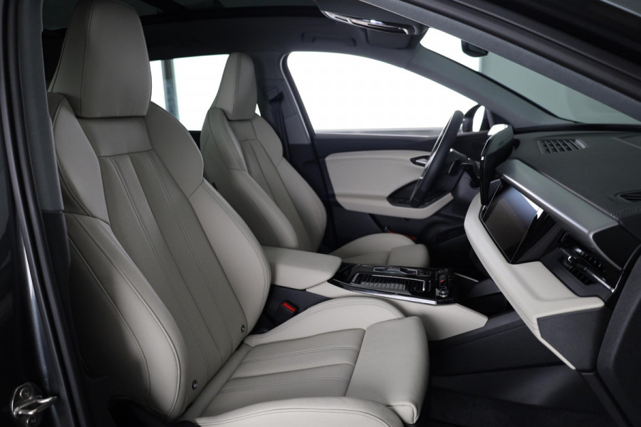 Audi Q6 e-tron Advanced edition performance 100 kWh 306pk Panoramadak | Lederen bekleding | Pack tech Pro | Stoelventilatie