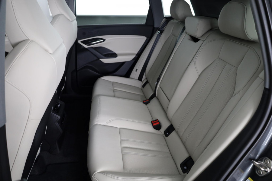 Audi Q6 e-tron Advanced edition performance 100 kWh 306pk Panoramadak | Lederen bekleding | Pack tech Pro | Stoelventilatie