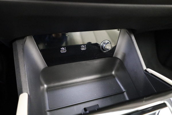 Audi Q6 e-tron Advanced edition performance 100 kWh 306pk Panoramadak | Lederen bekleding | Pack tech Pro | Stoelventilatie