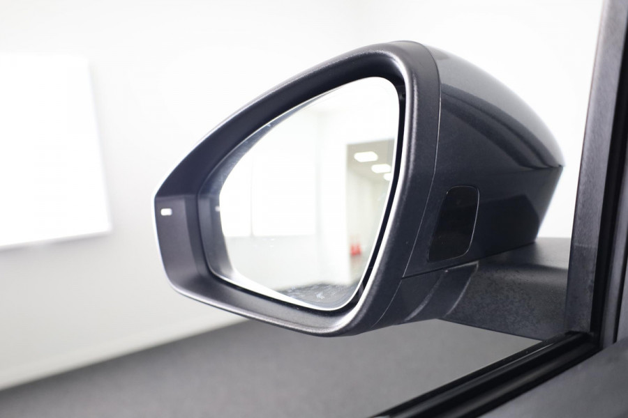 Audi Q6 e-tron Advanced edition performance 100 kWh 306pk Panoramadak | Lederen bekleding | Pack tech Pro | Stoelventilatie