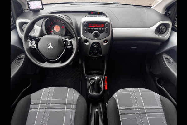Peugeot 108 1.0 e-VTi Active / Navigatie Tom Tom / Airco / Bluetooth / NED-108 / C.V. Met Afstandsbediening + Elek. Pakket