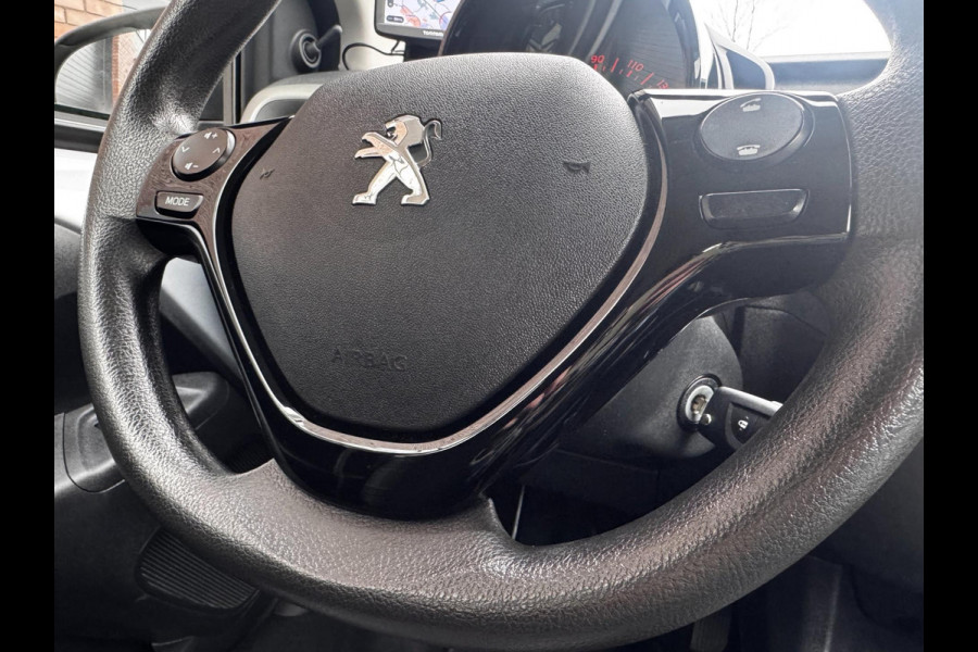 Peugeot 108 1.0 e-VTi Active / Navigatie Tom Tom / Airco / Bluetooth / NED-108 / C.V. Met Afstandsbediening + Elek. Pakket