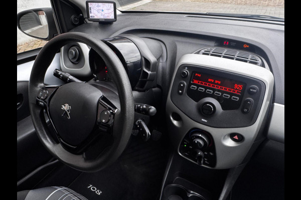 Peugeot 108 1.0 e-VTi Active / Navigatie Tom Tom / Airco / Bluetooth / NED-108 / C.V. Met Afstandsbediening + Elek. Pakket