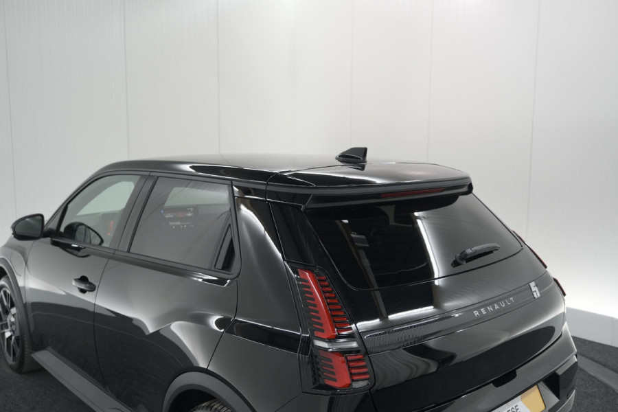 Renault 5 comfort range techno 52 kWh | Camera | Adaptieve Cruise Control | Pack Winter | Apple CarPlay