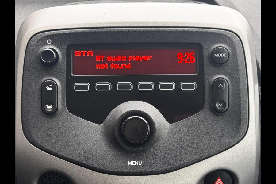 Peugeot 108 1.0 e-VTi Active / Navigatie Tom Tom / Airco / Bluetooth / NED-108 / C.V. Met Afstandsbediening + Elek. Pakket
