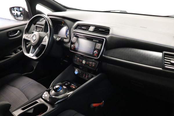 Nissan Leaf Acenta 40 kWh 150pk Navigatie, Cruise Control 360 Camera, 16LMV. Valt in de Subsidie regeling.