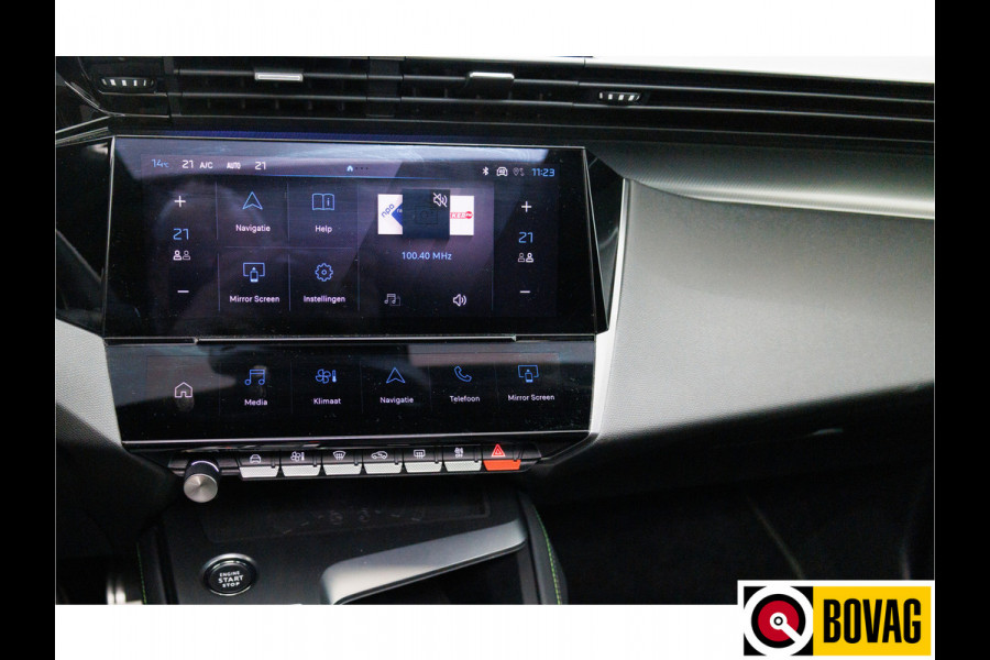 Peugeot 308 SW 1.6 Plug-in Hybrid 225 GT | Panoramadak | Leer | Adaptieve cruise | Focol premium audio Stoel en stuurwielverwarming, Electrische stoel met memory, 360 camera, Electrische klep, All-season