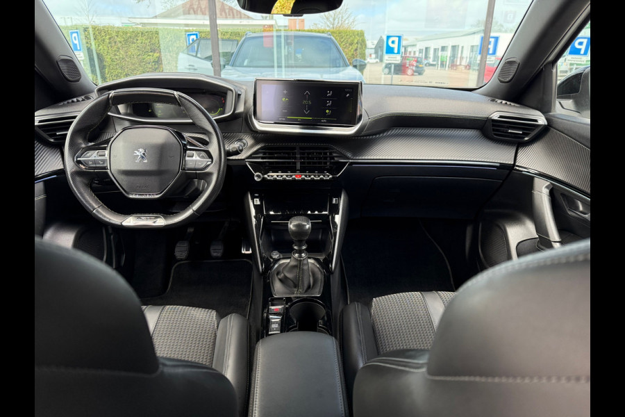 Peugeot 2008 1.2 Turbo 130 GT Line - Virt.Cockpit - Navi - Climate - 18" LMV - Cruise