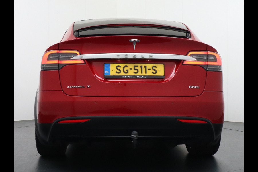 Tesla Model X Long Range 100D 100kWh 7-Persoons Trekhaak Leder 22" lmv Luchtvering Summon-Beta-park Adaptive-Cruise AutoPilot+Navi Panoramadak Adaptieve koplampen Elektr.Achterklep Lmv Premium Audio Led Bordherkenning Verwarmde Sproeiers-bladen Premium-Interieur+Essenhout Sentry Mode Valet mode 2.250KG Trekvermogen €138.500 nieuw! Accu+aandrijfunit-Garantie onbeperkte km. max. 28-03-2026