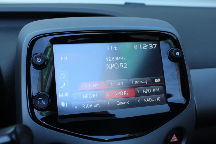 Toyota Aygo 1.0 VVT-i 73pk x-play limited Cabrio NL-Auto NAP 10 jaar Garantie Airco Camera Carplay CPV El. Ramen 1e Eigenaar