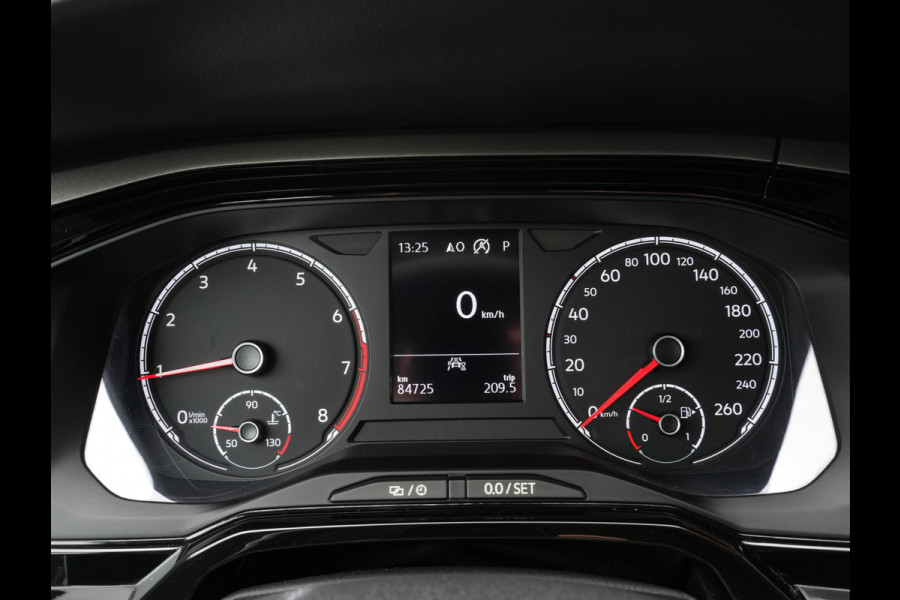 Volkswagen Polo 1.0 TSI Comfortline Automaat | Climate Control | Adaptive Cruise | Navigatie | DAB