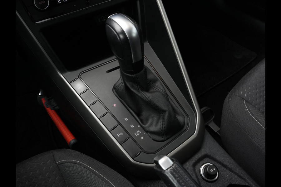 Volkswagen Polo 1.0 TSI Comfortline Automaat | Climate Control | Adaptive Cruise | Navigatie | DAB