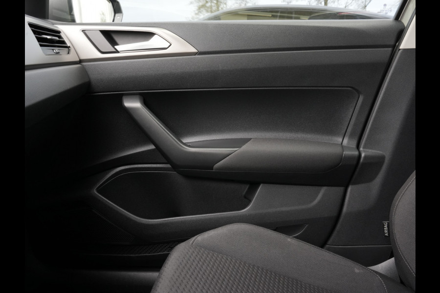 Volkswagen Polo 1.0 TSI Comfortline Automaat | Climate Control | Adaptive Cruise | Navigatie | DAB