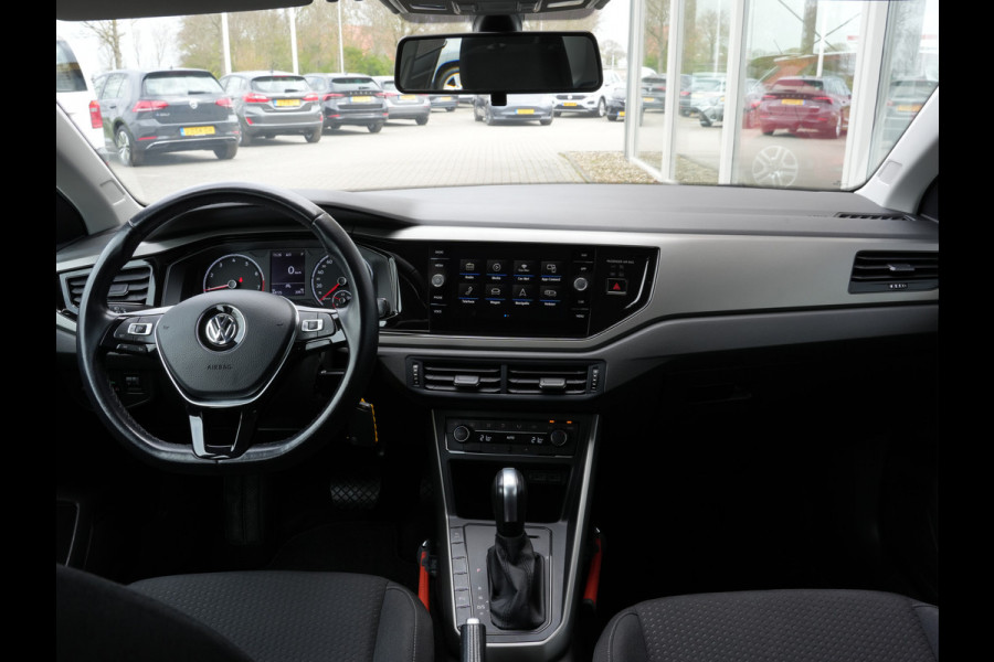 Volkswagen Polo 1.0 TSI Comfortline Automaat | Climate Control | Adaptive Cruise | Navigatie | DAB