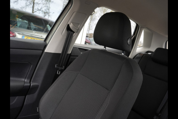 Volkswagen Polo 1.0 TSI Comfortline Automaat | Climate Control | Adaptive Cruise | Navigatie | DAB