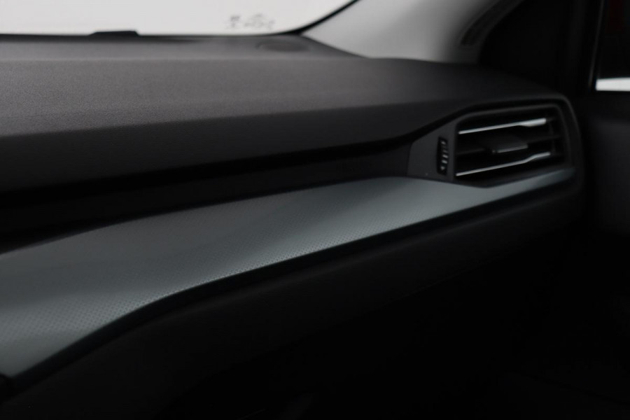 Ford Focus 1.0 EcoBoost Active | Stoel & stuurverwarming | B&O Sound | Carplay | Navigatie | PDC | Cruise control | Airco