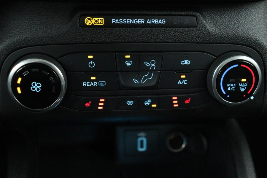 Ford Focus 1.0 EcoBoost Active | Stoel & stuurverwarming | B&O Sound | Carplay | Navigatie | PDC | Cruise control | Airco