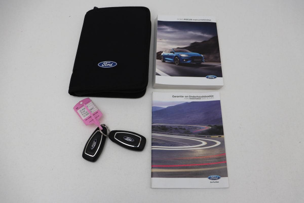 Ford Focus 1.0 EcoBoost Active | Stoel & stuurverwarming | B&O Sound | Carplay | Navigatie | PDC | Cruise control | Airco