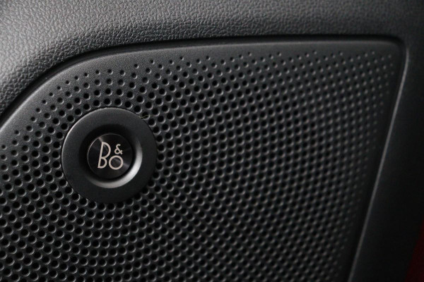 Ford Focus 1.0 EcoBoost Active | Stoel & stuurverwarming | B&O Sound | Carplay | Navigatie | PDC | Cruise control | Airco