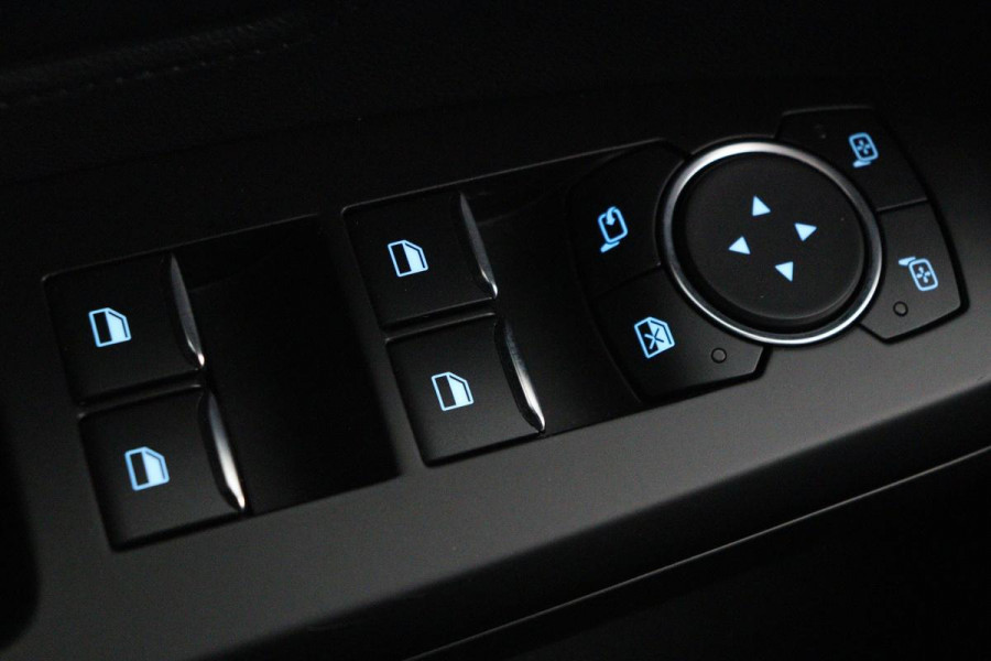 Ford Focus 1.0 EcoBoost Active | Stoel & stuurverwarming | B&O Sound | Carplay | Navigatie | PDC | Cruise control | Airco