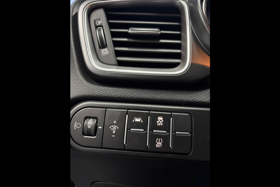 Kia Ceed 1.0 T-GDi DynamicLine Navi, Carplay, Cruise,