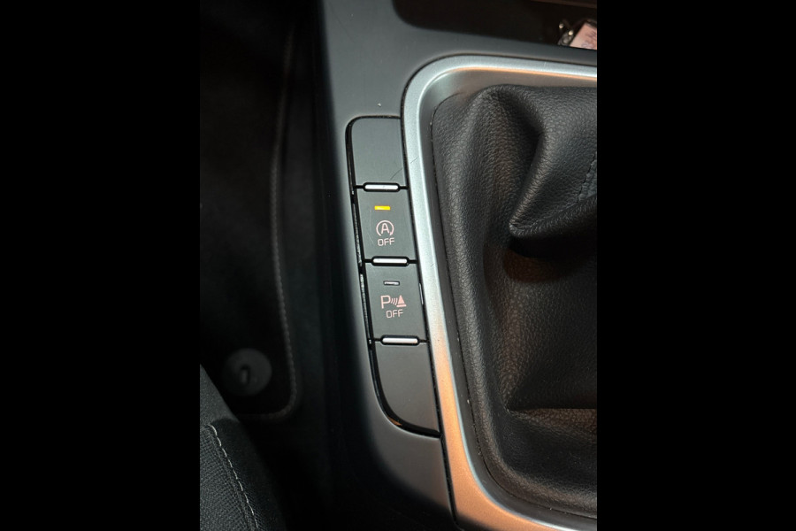 Kia Ceed 1.0 T-GDi DynamicLine Navi, Carplay, Cruise,