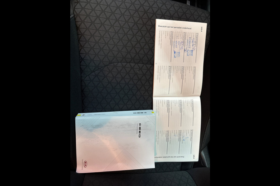 Kia Ceed 1.0 T-GDi DynamicLine Navi, Carplay, Cruise,