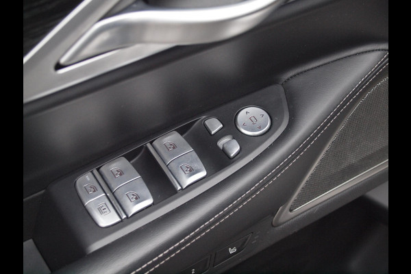BMW 7 Serie 745e High Executive | Panoramadak | Harman Kardon | Camera | Head-up display | Sfeerverlichting | Full Option |