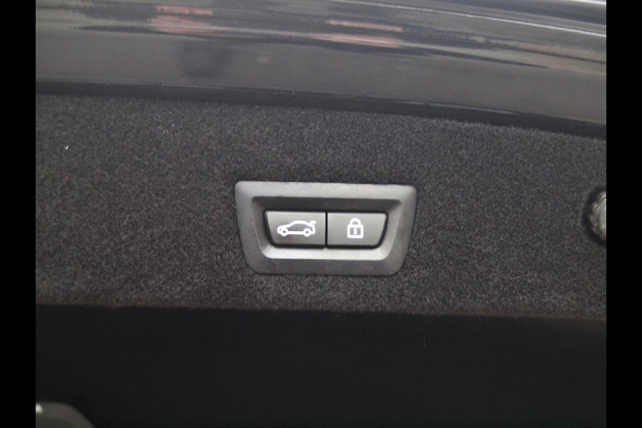 BMW 7 Serie 745e High Executive | Panoramadak | Harman Kardon | Camera | Head-up display | Sfeerverlichting | Full Option |