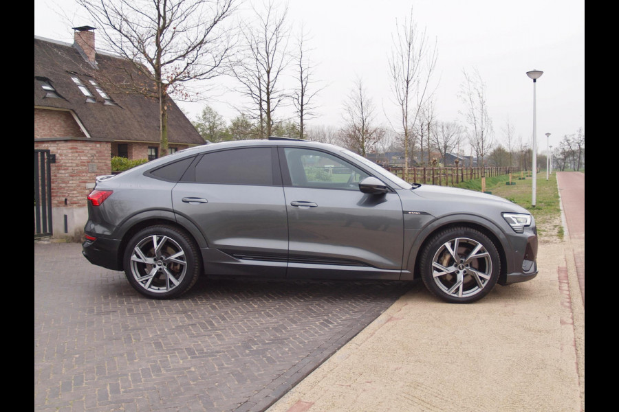 Audi e-tron Sportback 55 quattro S edition 95 kWh | Panoramadak | Camera | Apple Carplay | Cruise Control |