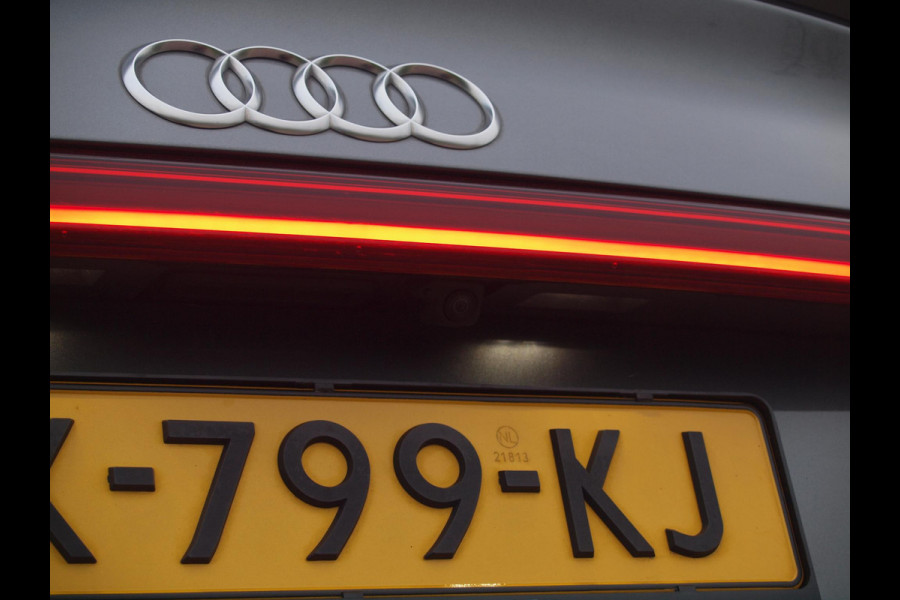Audi e-tron Sportback 55 quattro S edition 95 kWh | Panoramadak | Camera | Apple Carplay | Cruise Control |