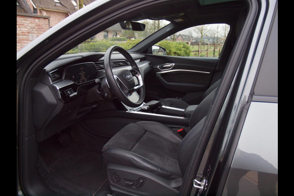 Audi e-tron Sportback 55 quattro S edition 95 kWh | Panoramadak | Camera | Apple Carplay | Cruise Control |
