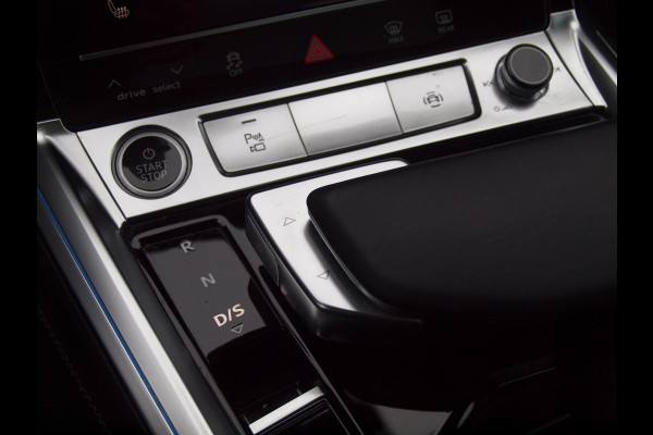 Audi e-tron Sportback 55 quattro S edition 95 kWh | Panoramadak | Camera | Apple Carplay | Cruise Control |