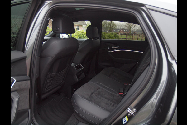 Audi e-tron Sportback 55 quattro S edition 95 kWh | Panoramadak | Camera | Apple Carplay | Cruise Control |