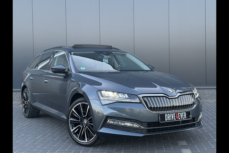 Škoda Superb Combi 1.4 TSI iV Sp. Bns TREKHAAK PANO NAVI CR CONTROL ECC PDC