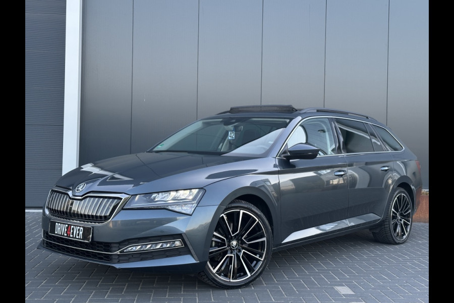 Škoda Superb Combi 1.4 TSI iV Sp. Bns TREKHAAK PANO NAVI CR CONTROL ECC PDC