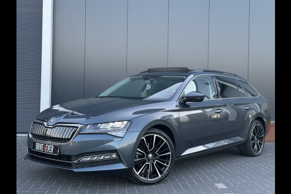 Škoda Superb Combi 1.4 TSI iV Sp. Bns TREKHAAK PANO NAVI CR CONTROL ECC PDC