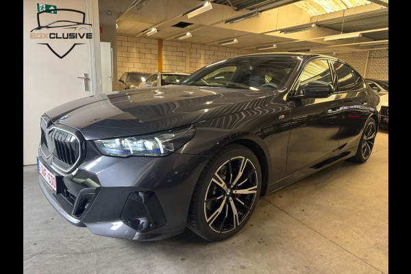 BMW 5 Serie 520i Executive M Pakket/H&K/ACC/PANO/Leder