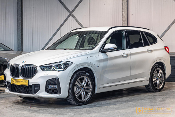 BMW X1 XDrive25e Executive|M-sport|Navi-XL|Trekhaak|Dealer