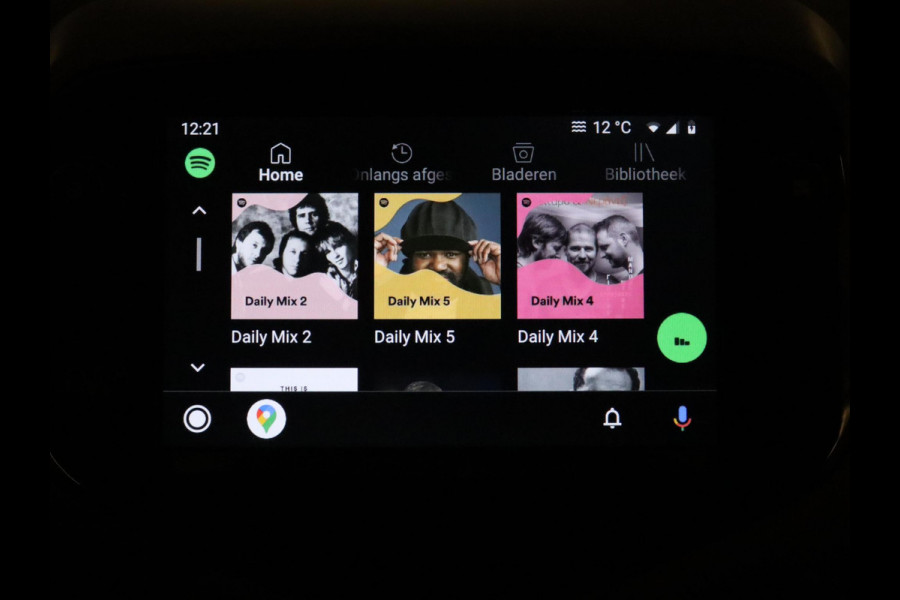 Toyota Yaris Cross 1.5 Hybrid Dynamic | 1e eigenaar | Dealer onderhouden | Apple Carplay & AndroidAUTO |
