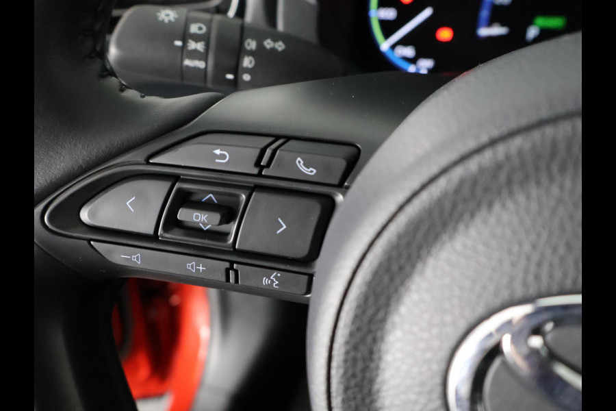 Toyota Yaris Cross 1.5 Hybrid Dynamic | 1e eigenaar | Dealer onderhouden | Apple Carplay & AndroidAUTO |