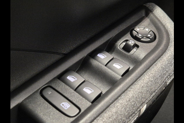 Opel Frontera Electric GS 44 kWh Navigatie | Achteruitrijcamera | Stoel/Stuurverwarming | Apple Carplay/Android Auto | Voorruitverwarming |