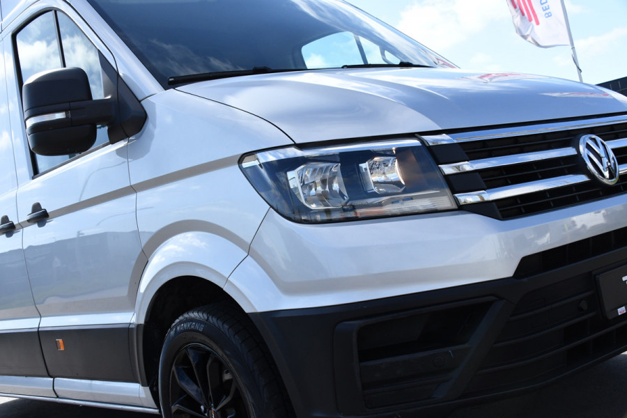 Volkswagen Crafter 35 2.0 TDI L3H3 Highline Cruise, Sensoren, Multimedia, 140PK, Trekhaak, Airco, Uniek!