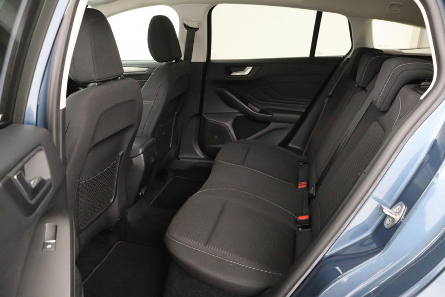 Ford Focus 1.0 EcoBoost Titanium | Automaat | Stoel & stuurverwarming | Adaptive cruise | Carplay | Full LED | Keyless | Climate control
