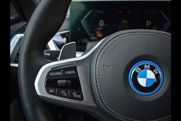BMW X5 xDrive50e M-SPORT PRO | PANORAMADAK | M-STOELEN | ELEKTR. TREKHAAK | 360 CAMERA | HEAD UP | ALCANTARE HEMEL BEKL. | HARMAN KARDO