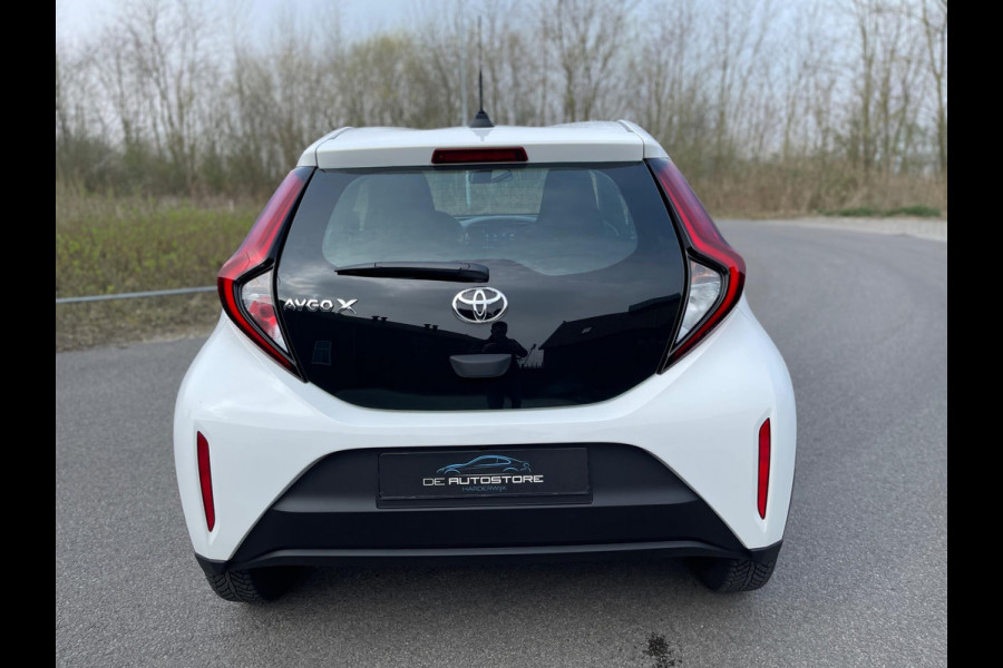 Toyota Aygo X 1.0 VVT-i MT Play CAMERA NAVI APPLE-CARPLAY